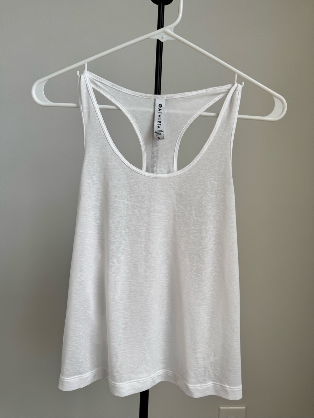 Athleta White Racerback Activewear Scoop Neck Tank Top Size S